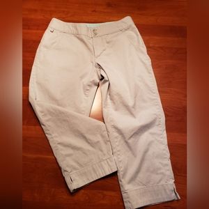 Columbia PFG* Kakhi Sport Pants, Size 8, light grey.